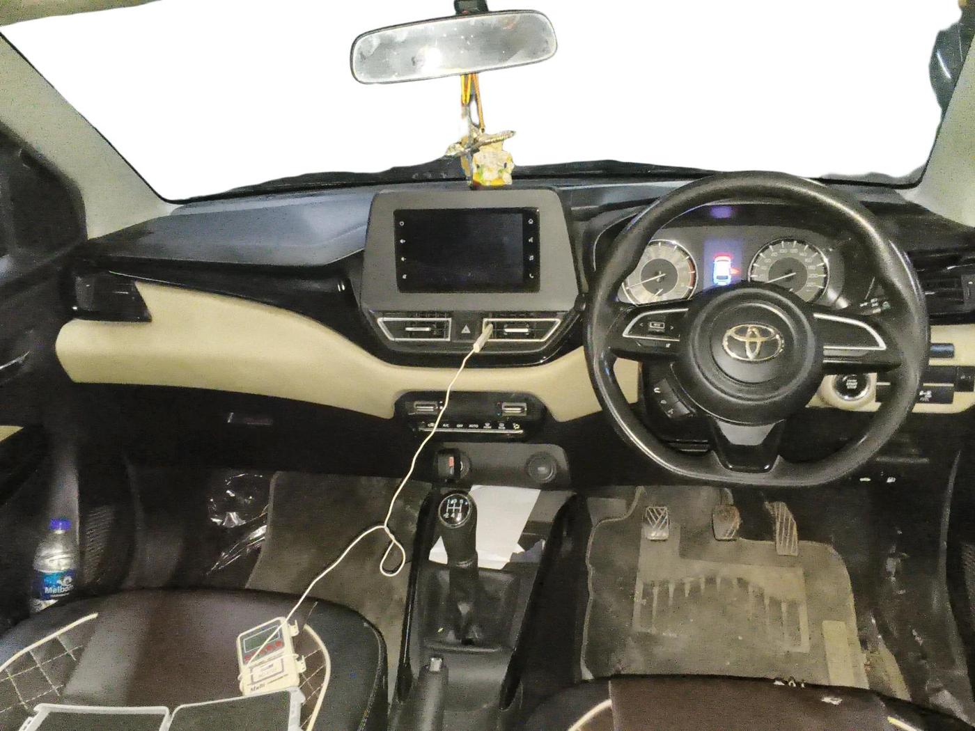 2022 Toyota Glanza G E-CNG, Petrol, Manual, 93,311 km, interior