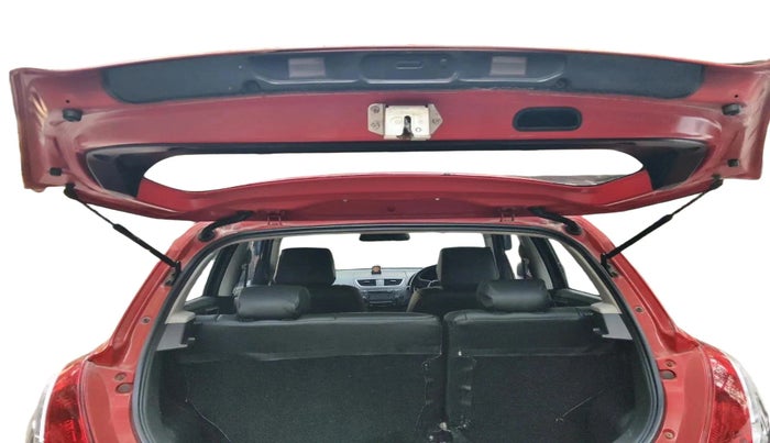 2017 Maruti Swift ZXI, Petrol, Manual, 61,021 km, exterior