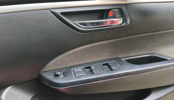 2017 Maruti Swift ZXI, Petrol, Manual, 61,021 km, interior