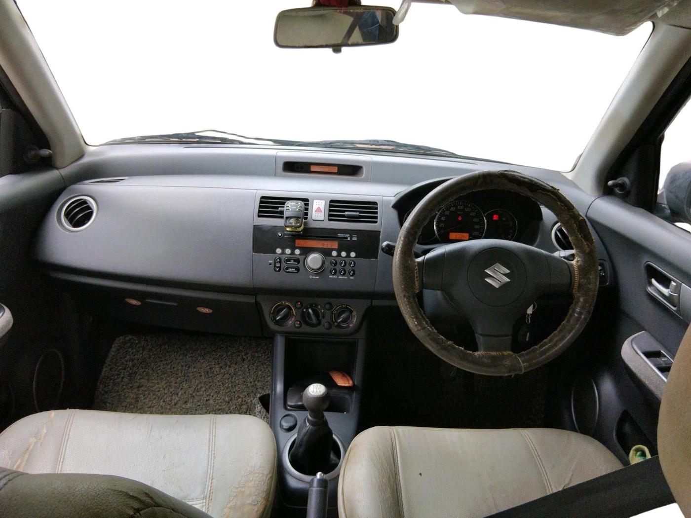 2008 Maruti Swift Dzire VXI 1.3, Petrol, Manual, 57,362 km, interior