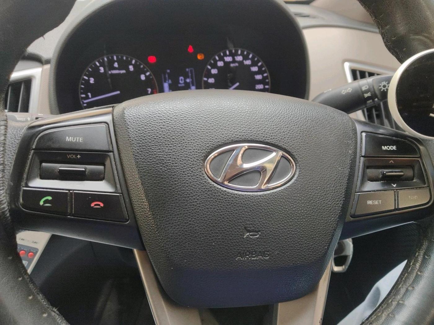 2017 Hyundai Creta E PLUS 1.6 PETROL, Petrol, Manual, 43,748 km, interior