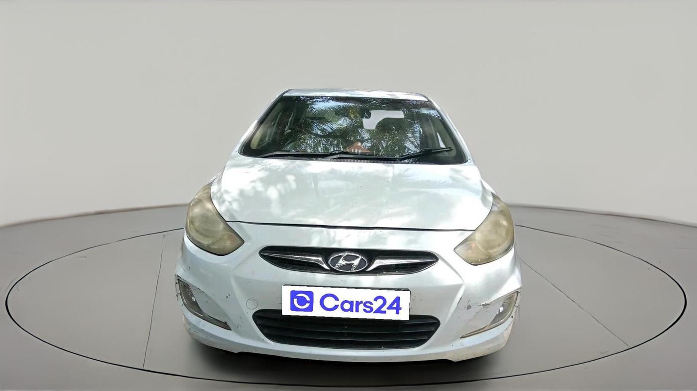 2011 Hyundai Verna FLUIDIC 1.6 CRDI SX OPT, Diesel, Manual, 1,06,119 km, exterior