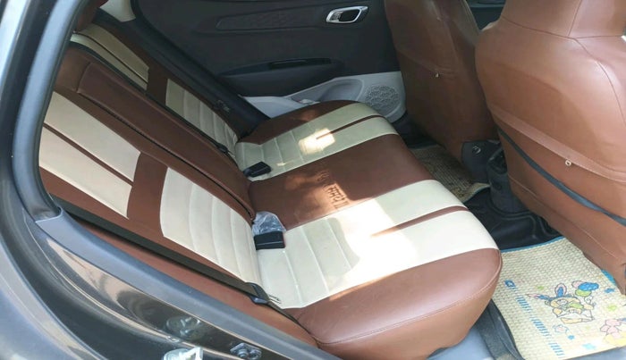 2023 Hyundai AURA SX 1.2 CNG, CNG, Manual, 22,264 km, interior