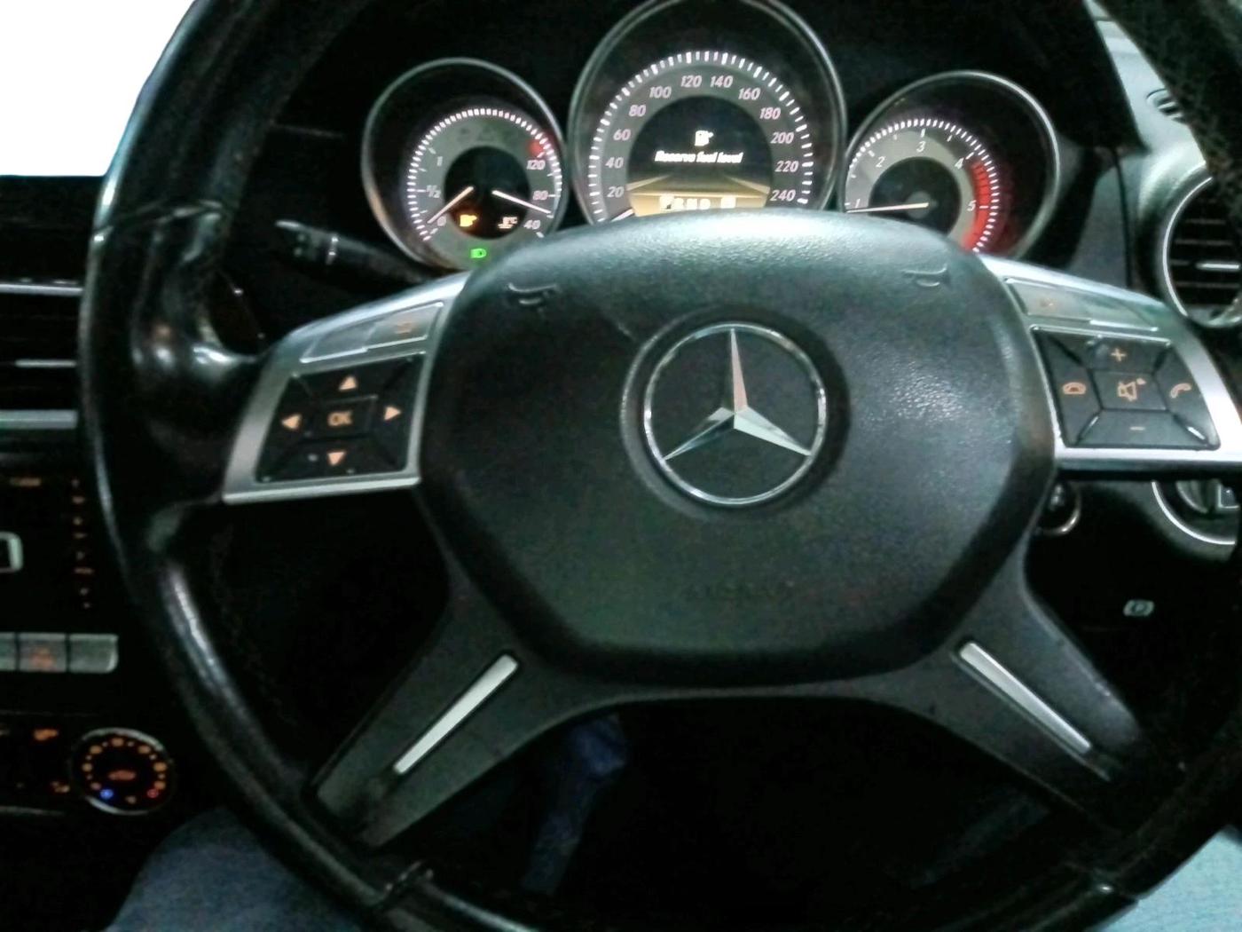 2011 Mercedes Benz C Class C 250 CDI, Diesel, Automatic, 81,816 km, interior