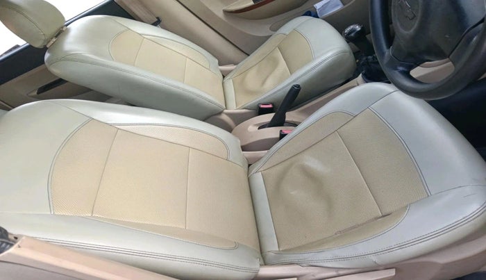 2013 Chevrolet Enjoy 1.3 LTZ 7 STR, Diesel, Manual, 93,333 km, interior