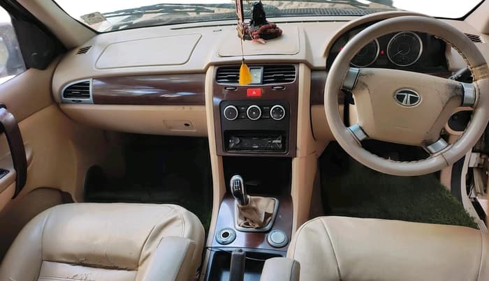 2013 Tata Safari Storme 2.2 VX 4X2, Diesel, Manual, 1,22,524 km, interior