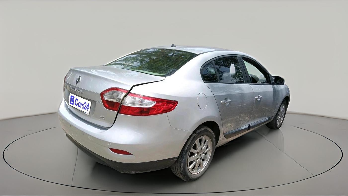 2014 Renault Fluence 1.5 E2, Diesel, Manual, 70,676 km, exterior