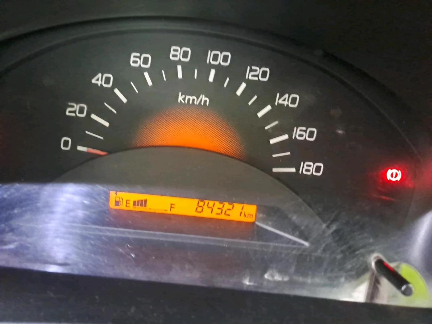2013 Maruti Wagon R 1.0 LXI, Petrol, Manual, 84,321 km, interior