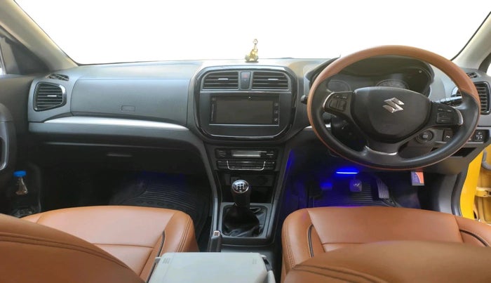 2017 Maruti Vitara Brezza ZDI PLUS DUAL TONE, Diesel, Manual, 1,50,289 km, interior