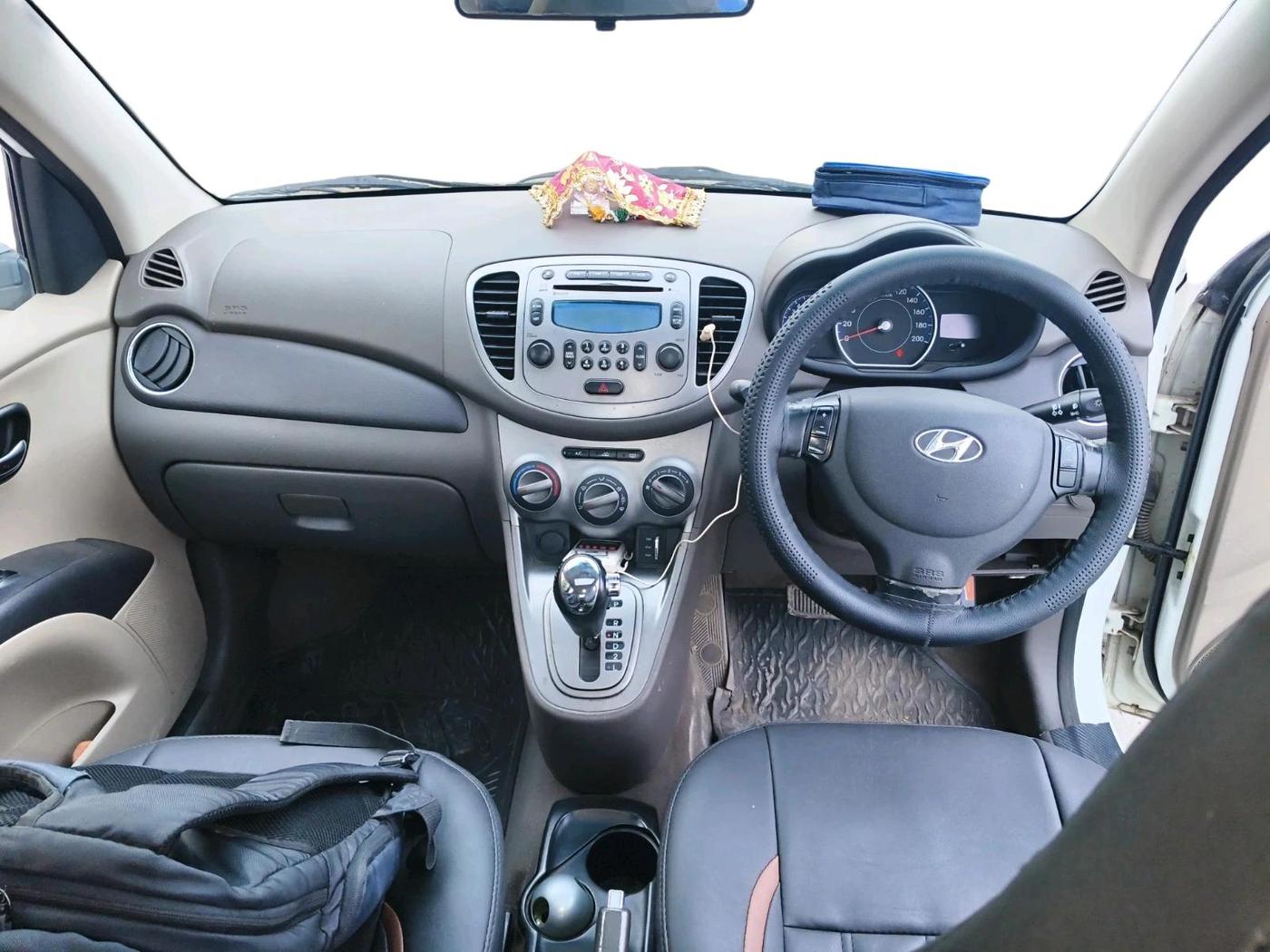 2010 Hyundai i10 ASTA 1.1 MT SUNROOF, Petrol, Manual, 89,464 km, interior
