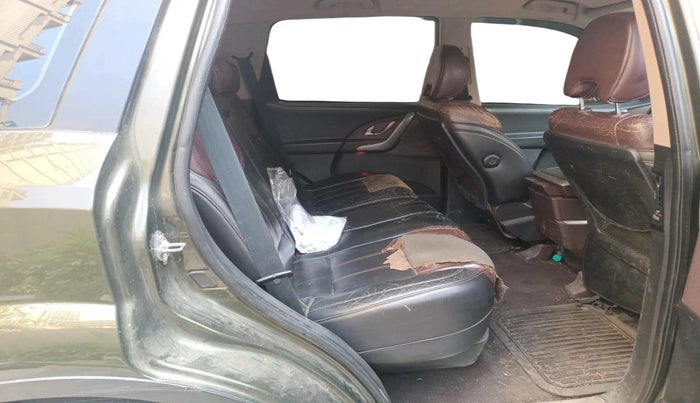 2012 Mahindra XUV500 W8 AWD, Diesel, Manual, 67,355 km, interior