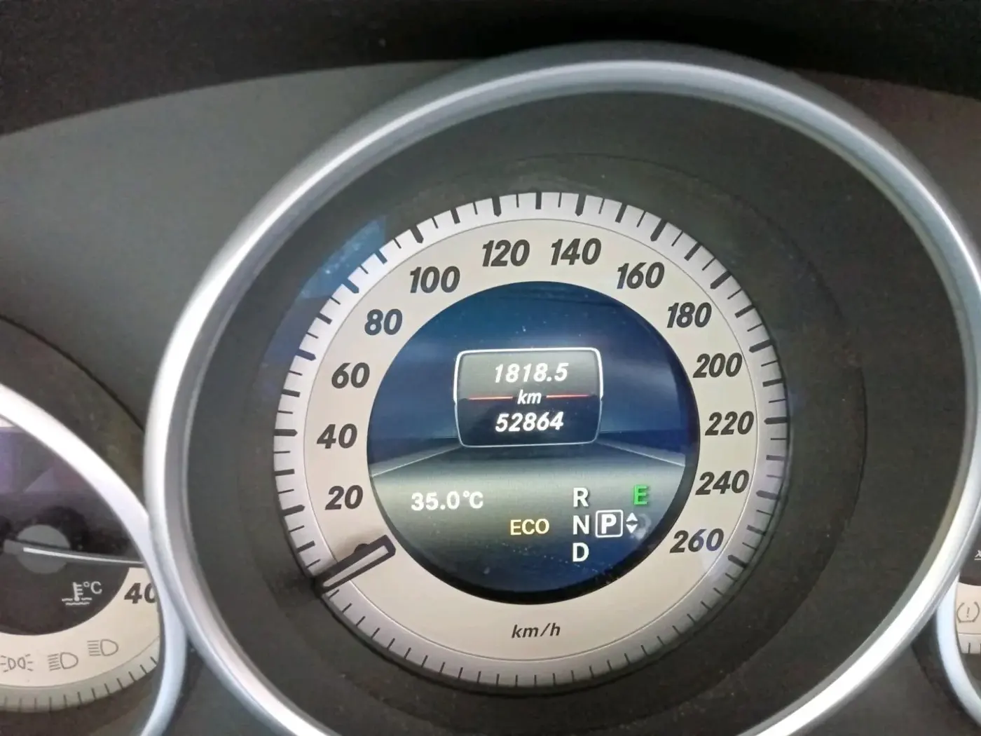 2014 Mercedes Benz E Class E 250 CDI AVANTGARDE, Diesel, Automatic, 52,864 km, interior