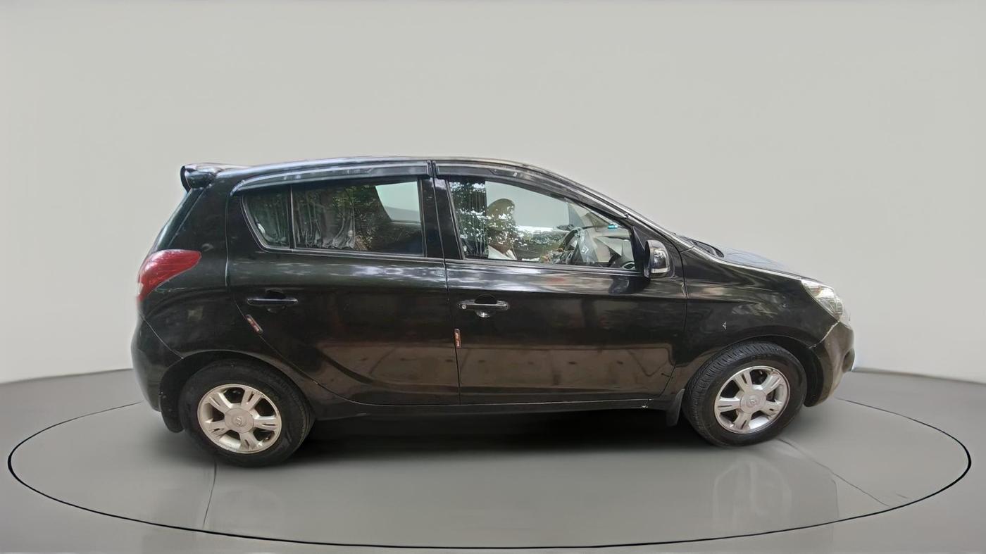 2011 Hyundai i20 ASTA 1.4 AT, Petrol, Automatic, 51,085 km, exterior