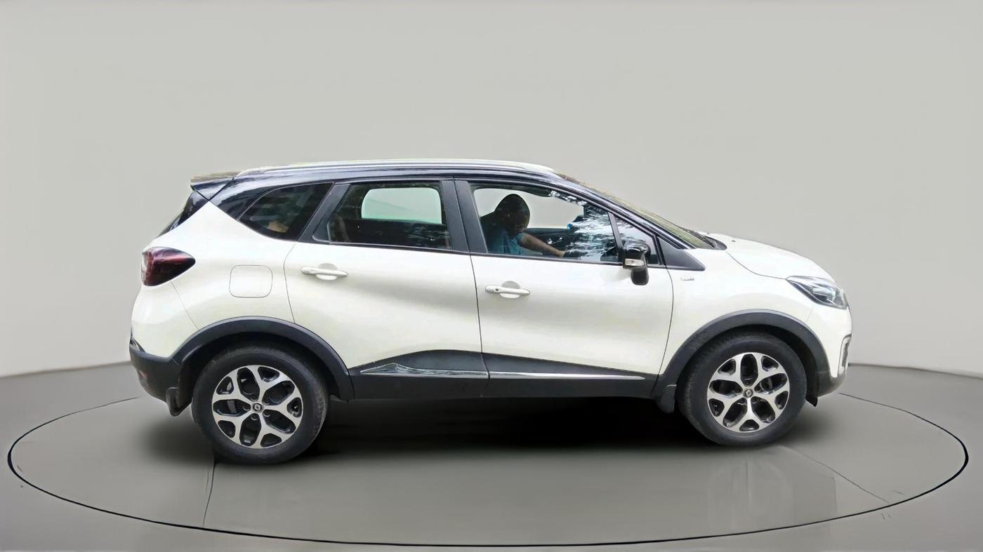 2018 Renault Captur RXT DIESEL DUAL TONE, Diesel, Manual, 93,871 km, exterior