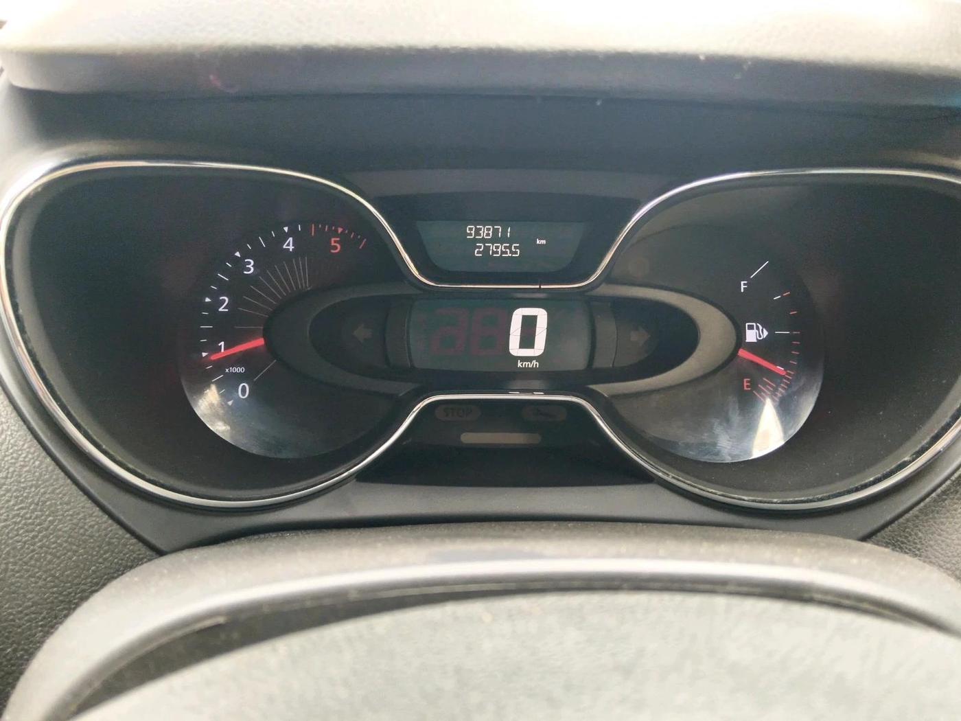 2018 Renault Captur RXT DIESEL DUAL TONE, Diesel, Manual, 93,871 km, interior