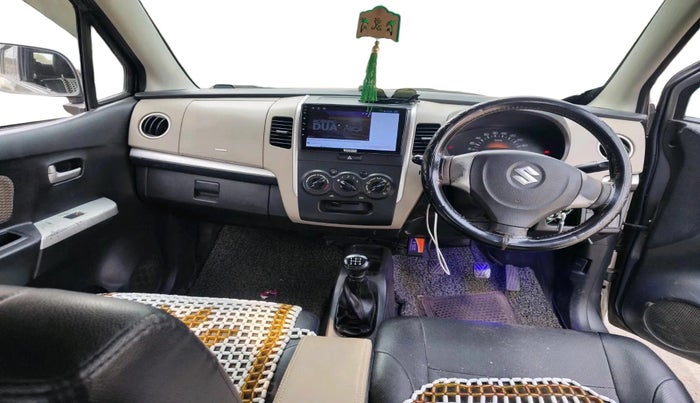 2016 Maruti Wagon R 1.0 LXI CNG, CNG, Manual, 1,37,244 km, interior