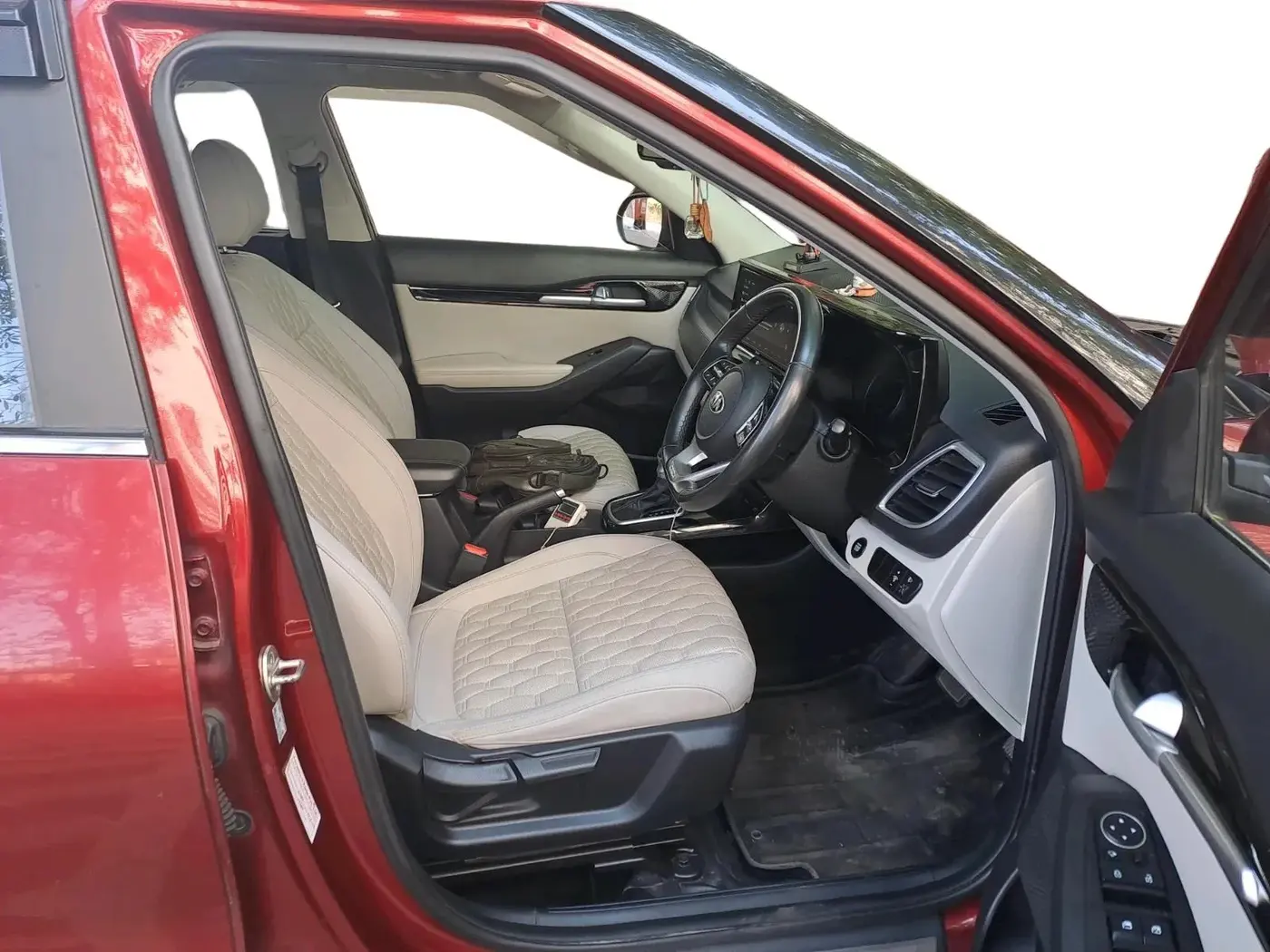 2021 KIA SELTOS HTX IVT 1.5 PETROL, Petrol, Automatic, 63,828 km, interior