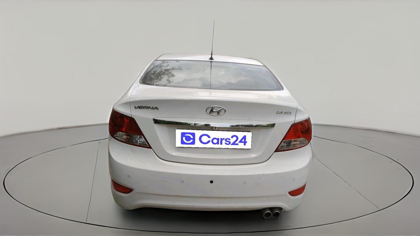 2013 Hyundai Verna FLUIDIC 1.6 VTVT SX, Petrol, Manual, 45,217 km, exterior