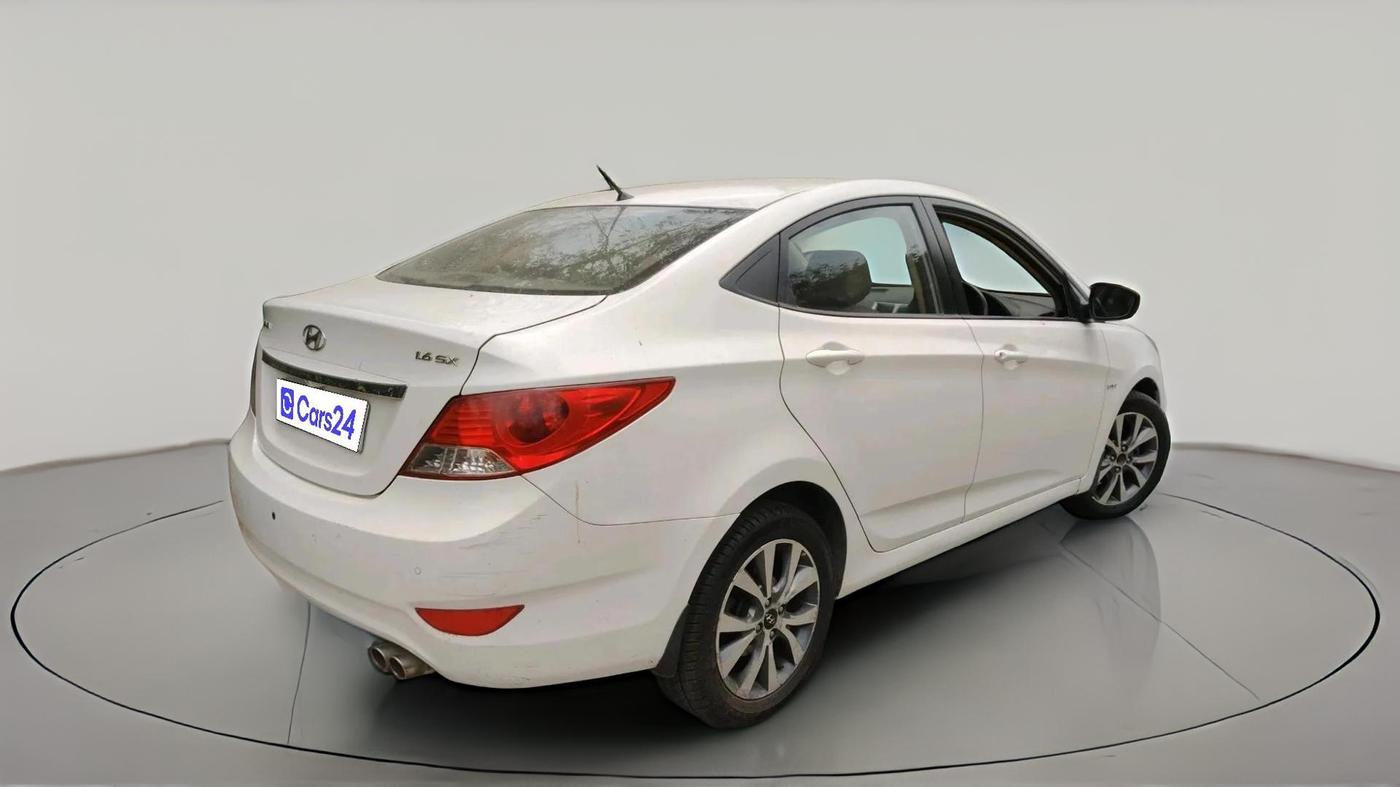 2013 Hyundai Verna FLUIDIC 1.6 VTVT SX, Petrol, Manual, 45,217 km, exterior