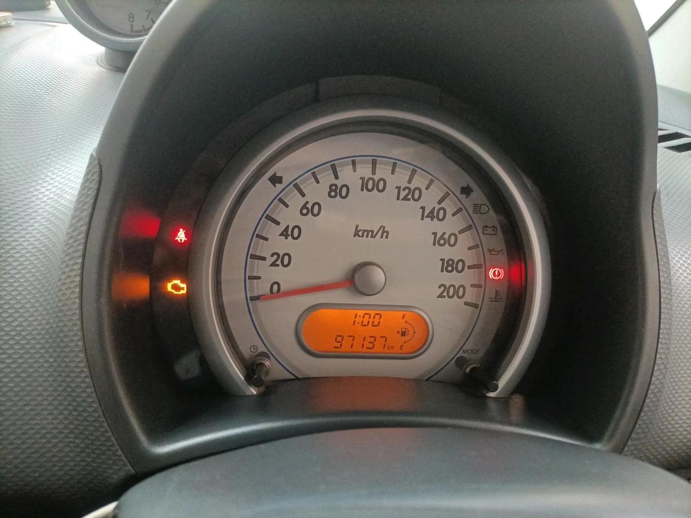 2011 Maruti Ritz VXI, Petrol, Manual, 97,137 km, interior