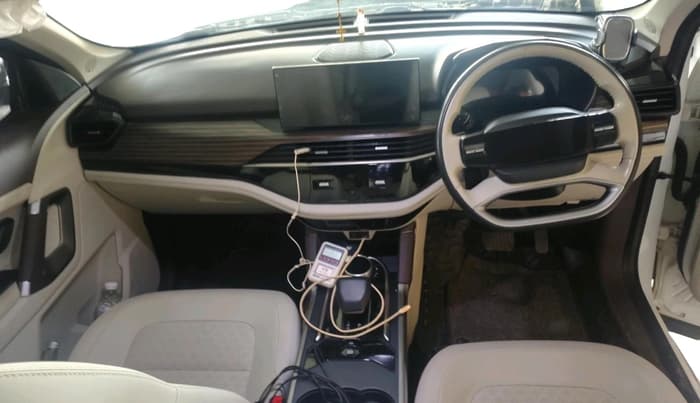 2024 Tata Safari Accomplished Plus AT, Diesel, Automatic, 12,045 km, interior
