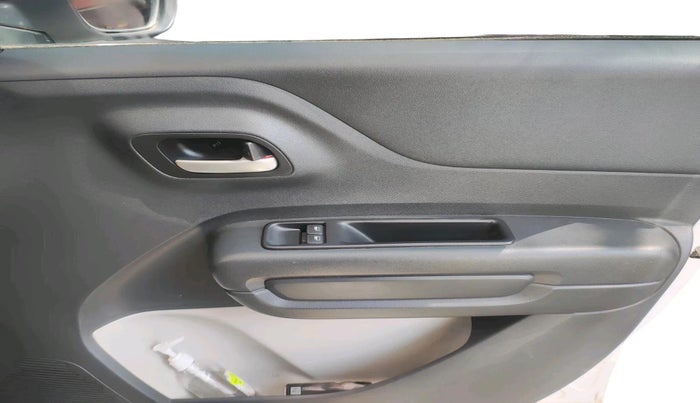 2022 CITROEN C3 FEEL 1.2, Petrol, Manual, 7,919 km, interior