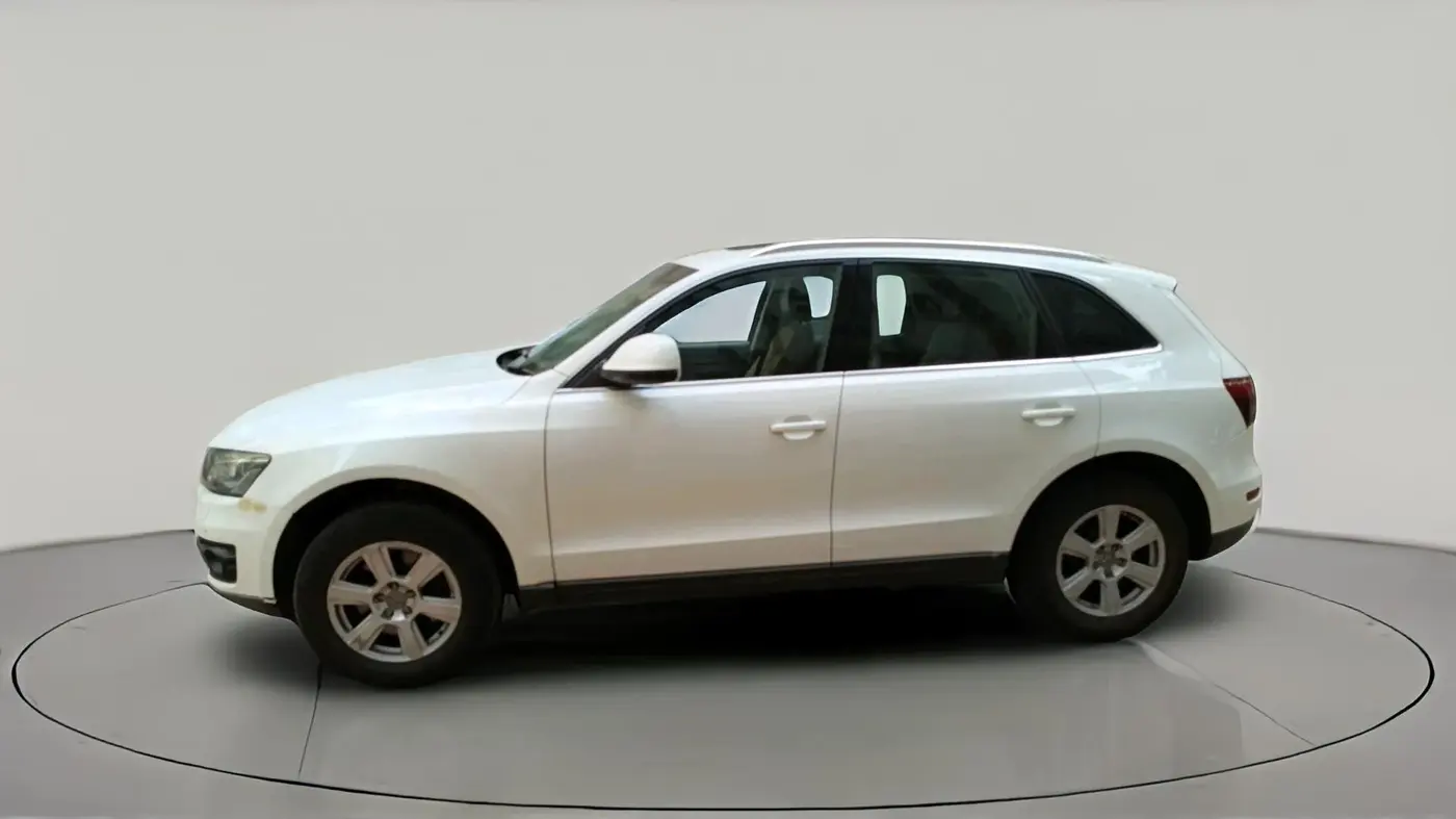 2011 Audi Q5 3.0 TDI QUATTRO, Diesel, Automatic, 1,00,004 km, exterior