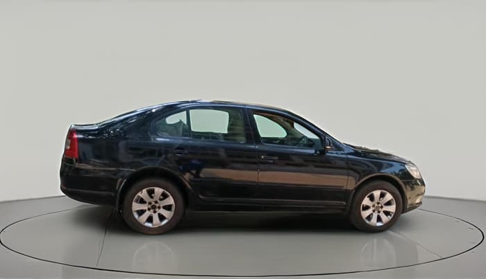 2010 Skoda Laura AMBIENTE 1.9 TDI MT, Diesel, Manual, 1,58,570 km, exterior