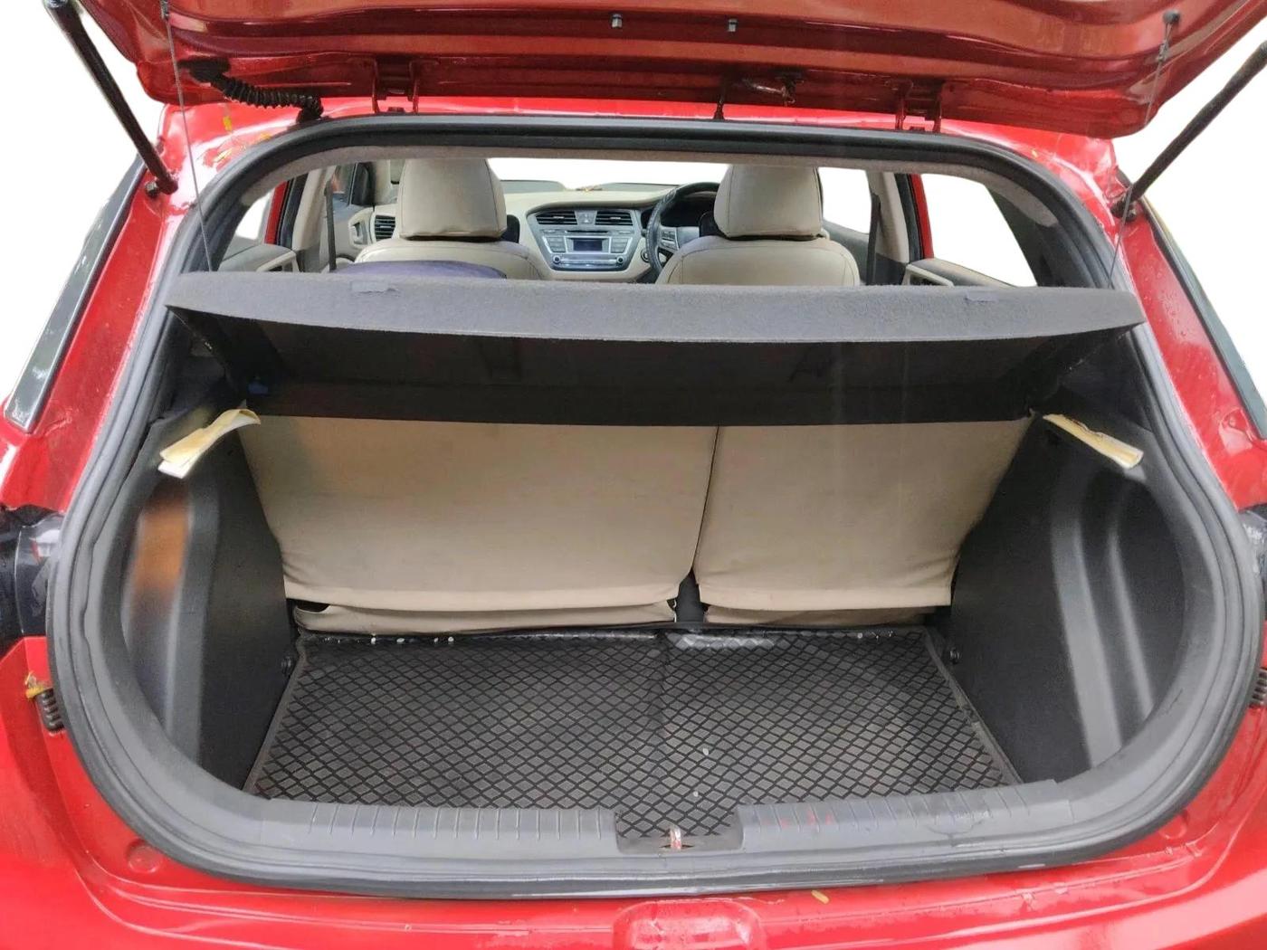 2014 Hyundai Elite i20 ASTA 1.2, Petrol, Manual, 62,026 km, exterior