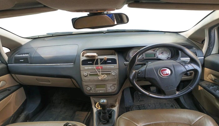 2012 Fiat Linea EMOTION 1.3, Diesel, Manual, 1,47,069 km, interior