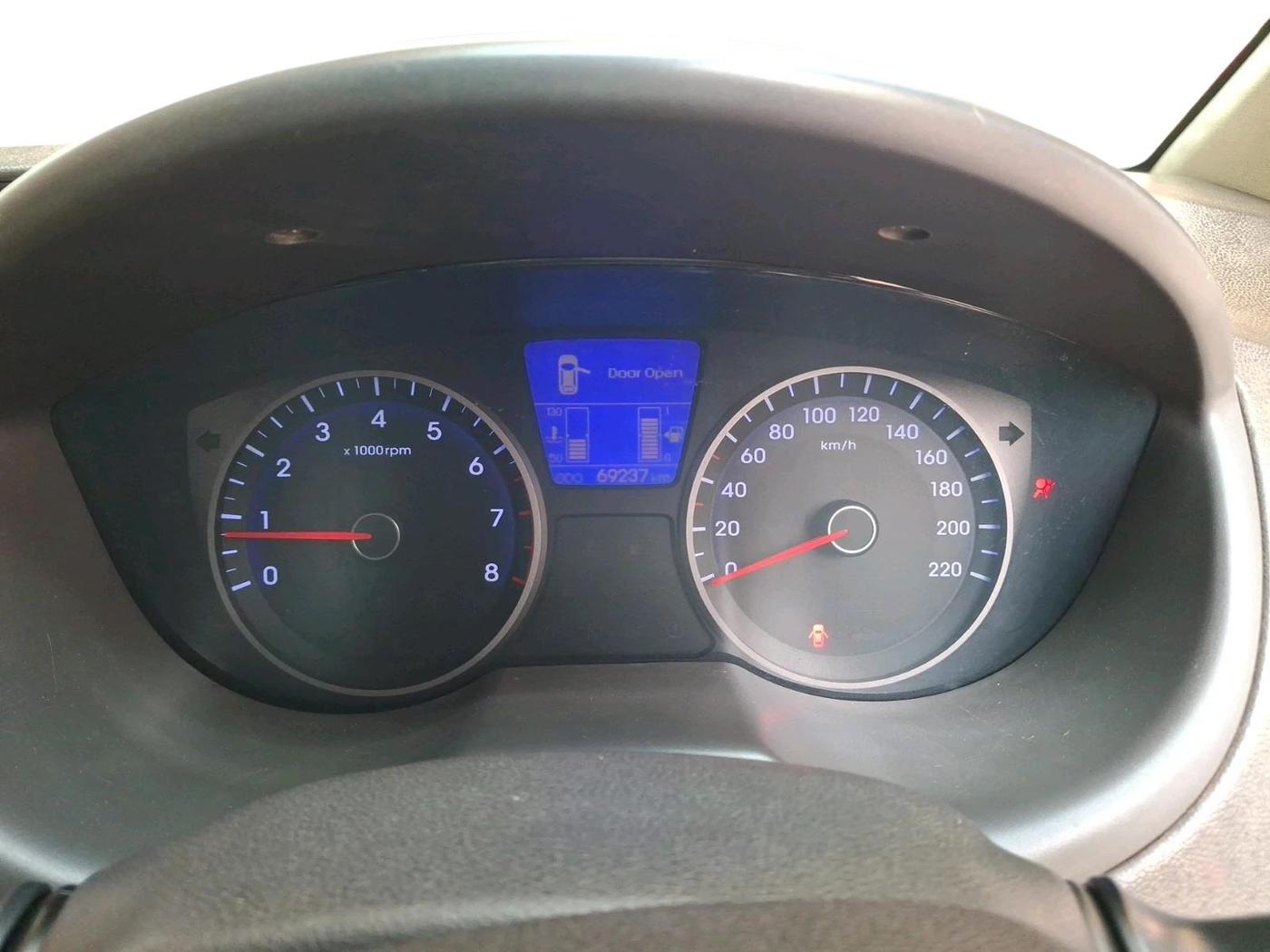 2012 Hyundai i20 ASTA 1.2, Petrol, Manual, 69,237 km, interior