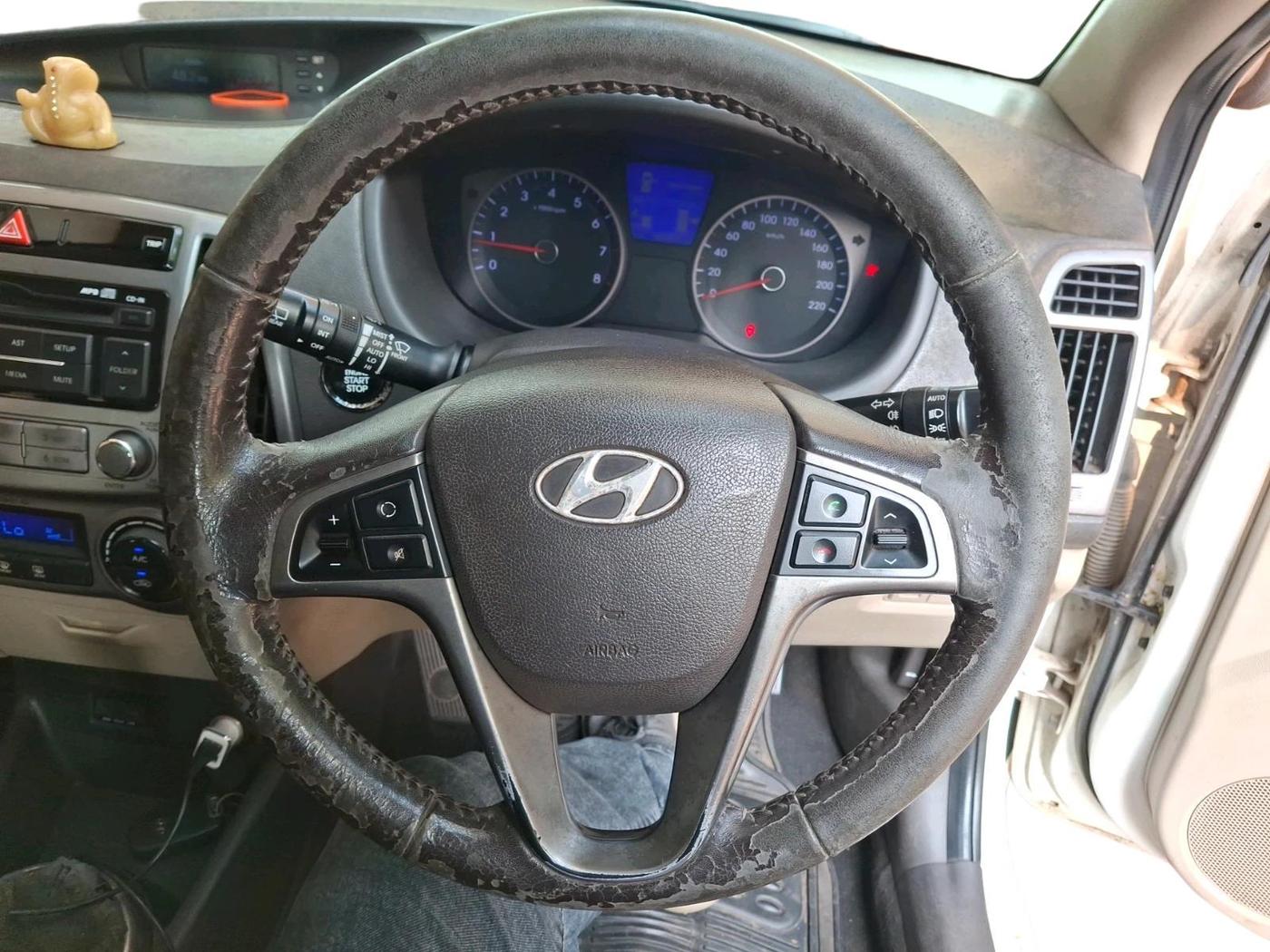 2012 Hyundai i20 ASTA 1.2, Petrol, Manual, 69,237 km, interior
