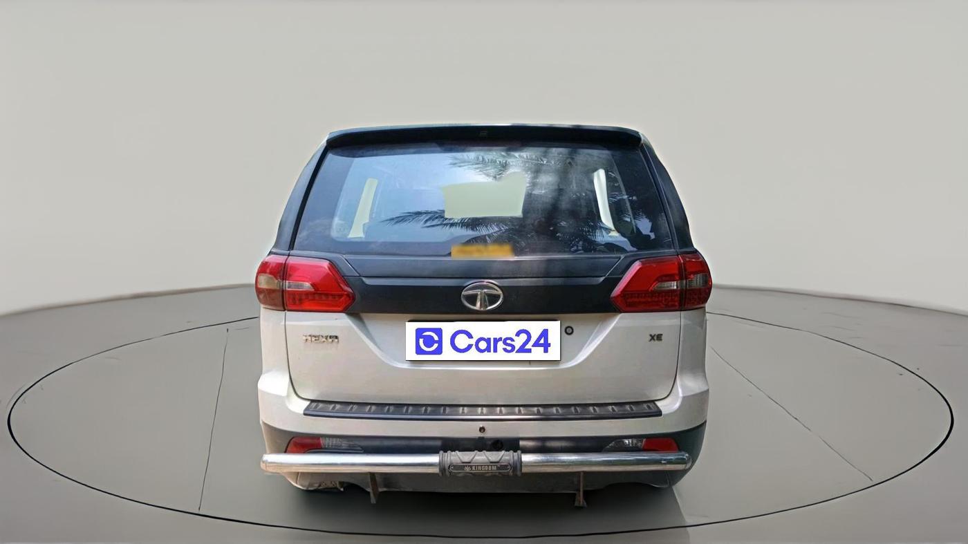 2019 Tata Hexa XE 4X2 7 STR, Diesel, Manual, 92,756 km, exterior