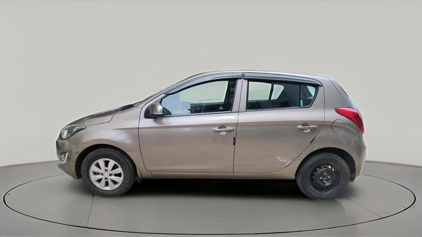 2013 Hyundai i20 SPORTZ 1.2, Petrol, Manual, 24,079 km, exterior