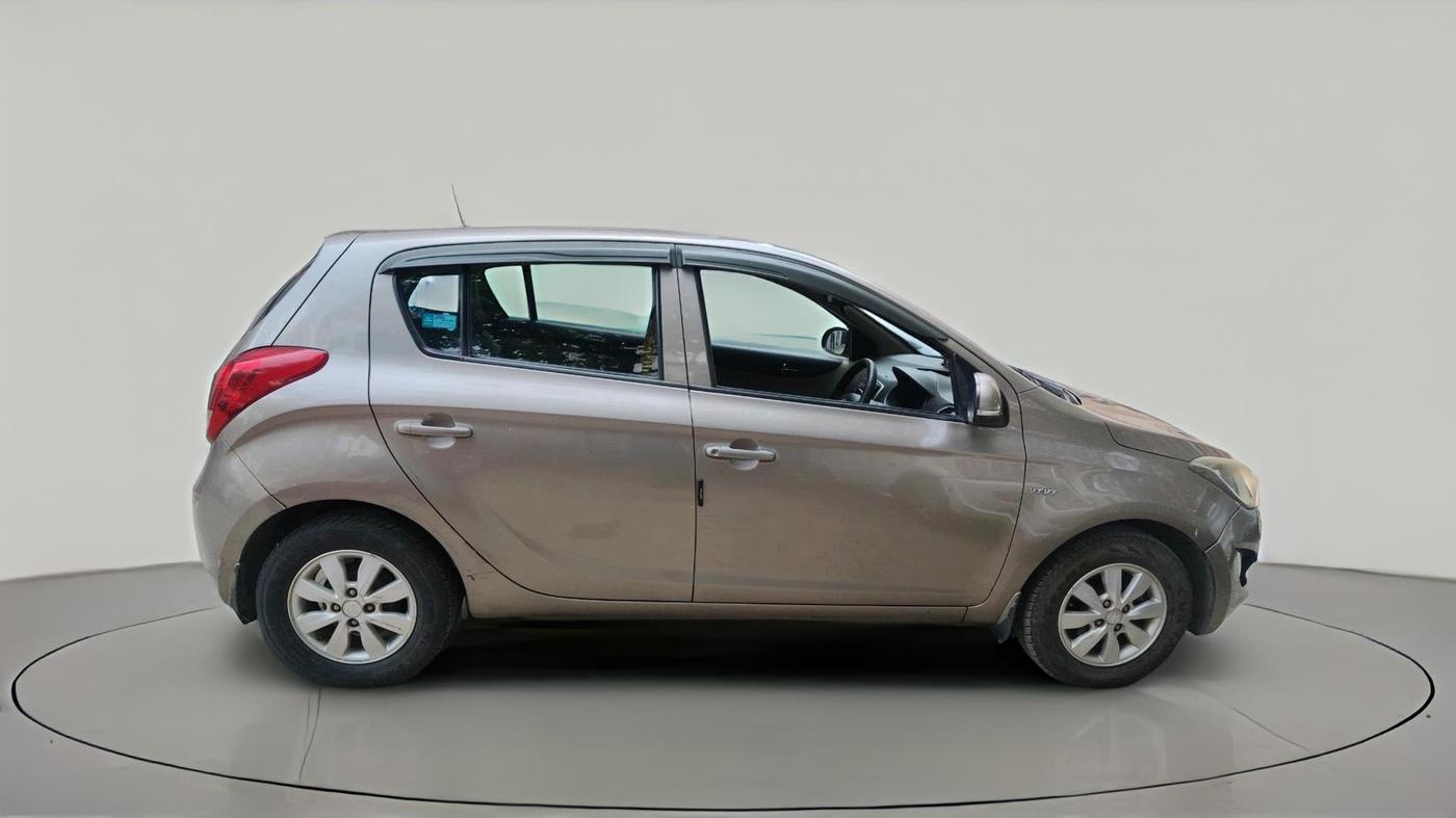 2013 Hyundai i20 SPORTZ 1.2, Petrol, Manual, 24,079 km, exterior