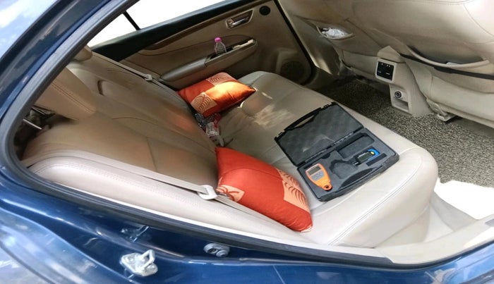 2018 Maruti Ciaz ALPHA  AT 1.5 SHVS PETROL, Petrol, Automatic, 40,192 km, interior