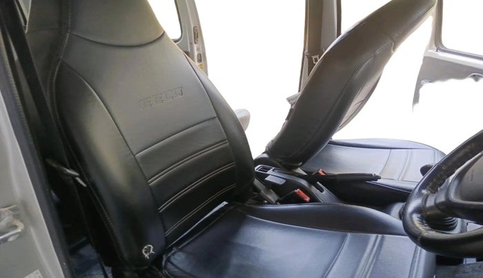 2022 Maruti Eeco 5 STR AC CNG (O), CNG, Manual, 32,973 km, interior