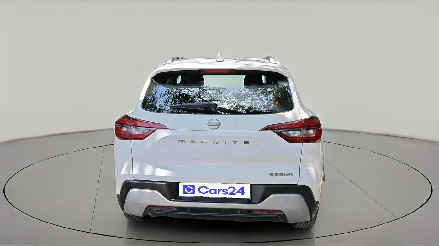2024 Nissan MAGNITE XV Premium AMT, Petrol, Automatic, 6,392 km, exterior
