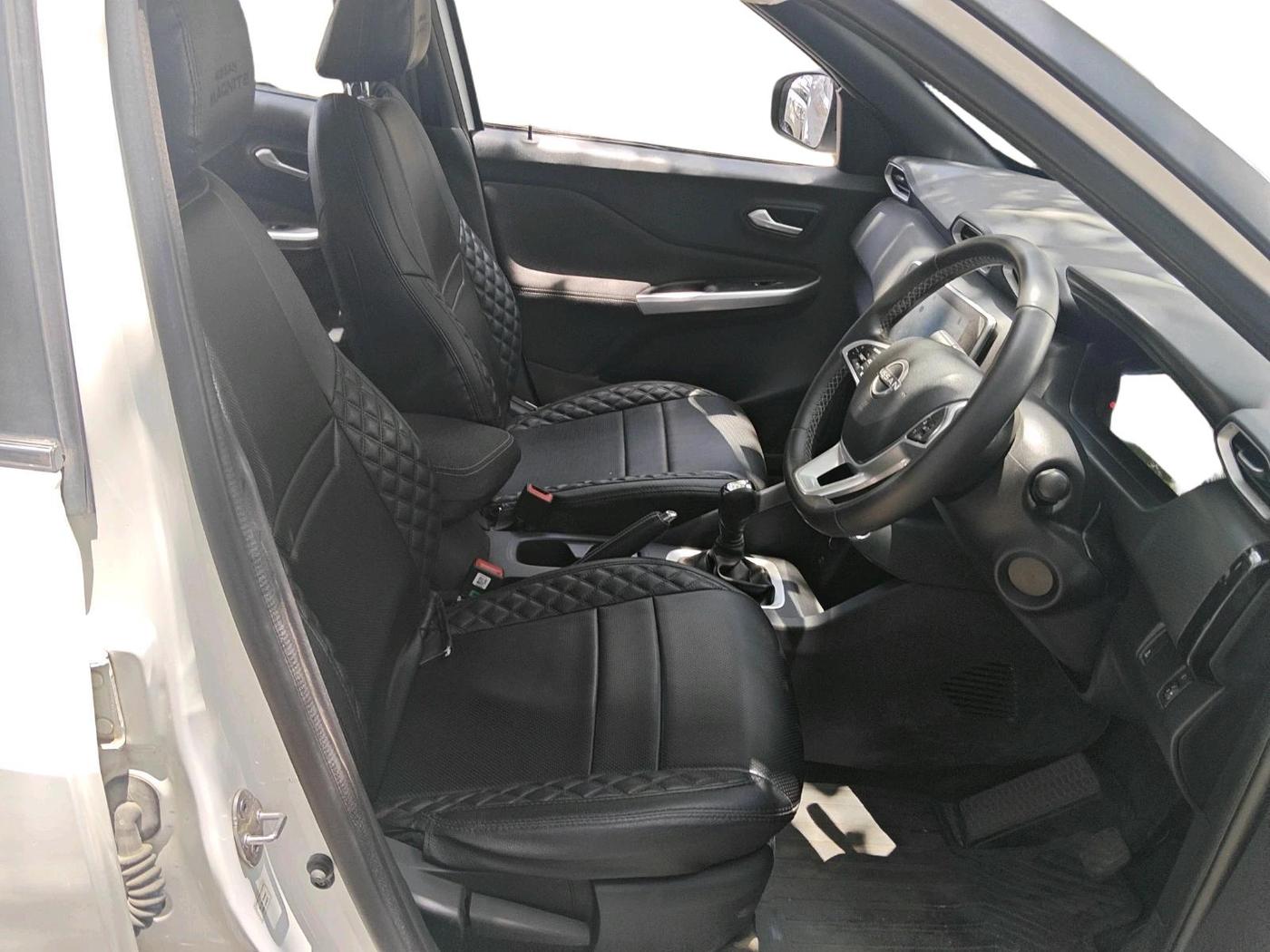 2024 Nissan MAGNITE XV Premium AMT, Petrol, Automatic, 6,392 km, interior