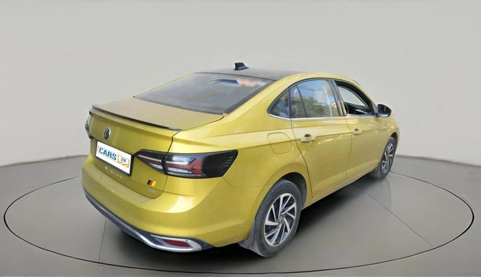 2022 Volkswagen VIRTUS TOPLINE TSI 1.0 MT, Petrol, Manual, 54,000 km, exterior