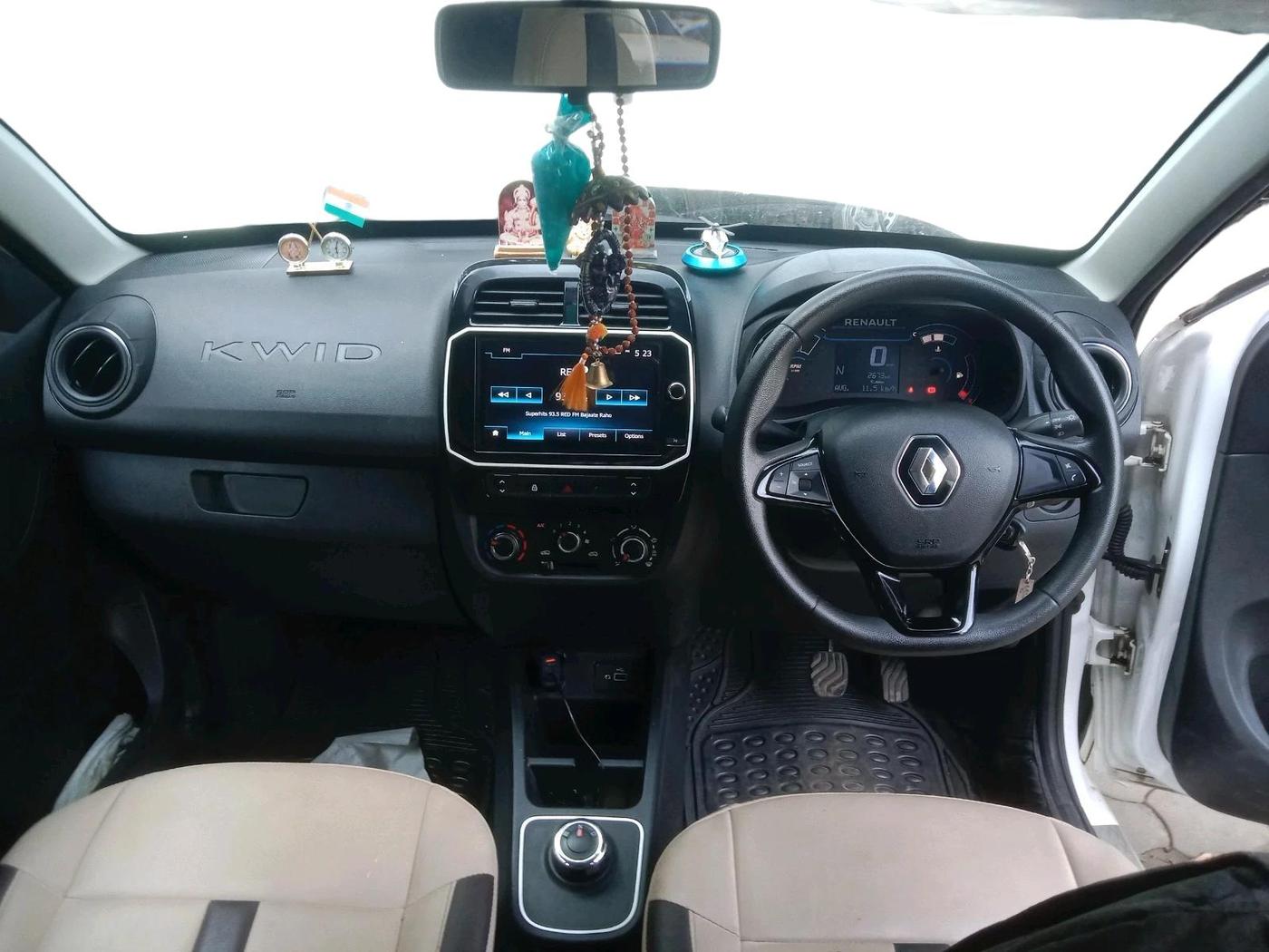 2023 Renault Kwid CLIMBER 1.0 AMT Dual Tone , Petrol, Automatic, 2,673 km, interior