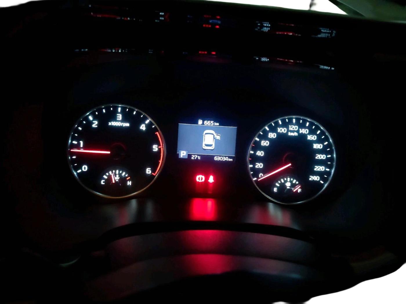 2020 KIA SELTOS HTK PLUS AT 1.5 DIESEL, Diesel, Automatic, 63,034 km, interior