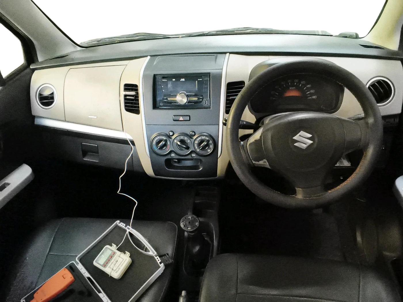 2015 Maruti Wagon R 1.0 LXI CNG, CNG, Manual, 1,29,041 km, interior
