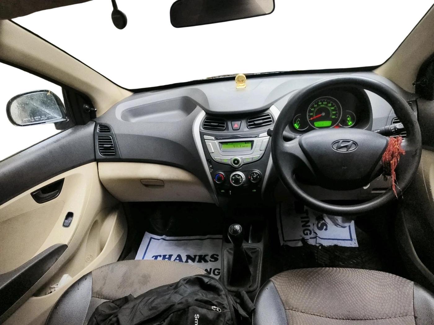 2014 Hyundai Eon MAGNA +, Petrol, Manual, 38,939 km, interior