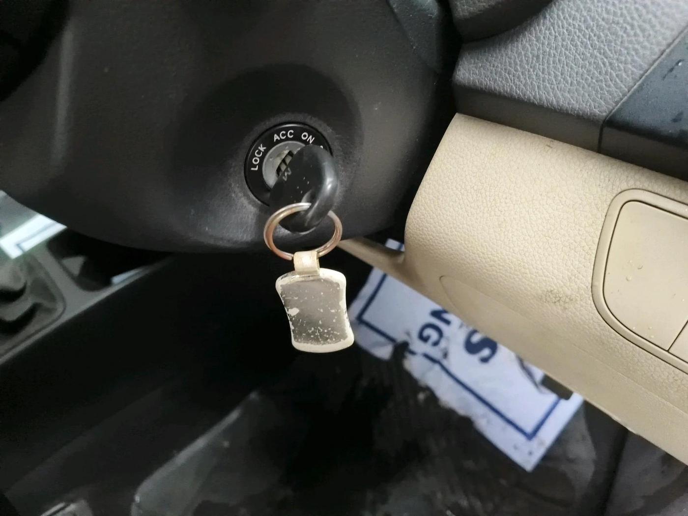 2014 Hyundai Eon MAGNA +, Petrol, Manual, 38,939 km, interior