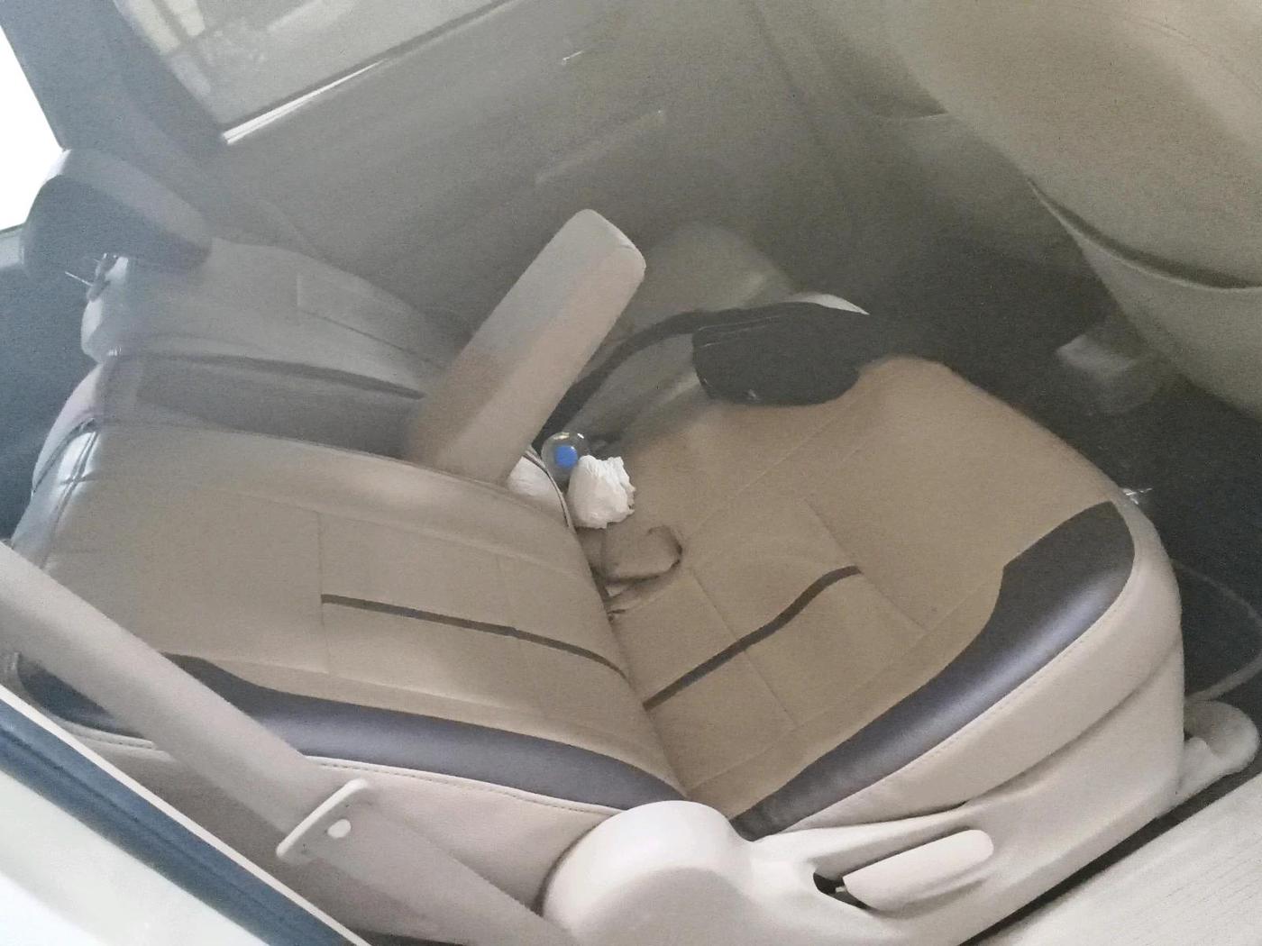 2012 Maruti Ertiga VDI, Diesel, Manual, 1,24,982 km, interior