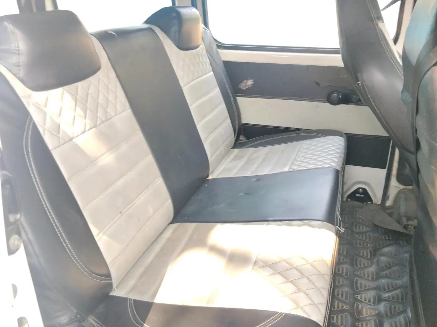 2023 Maruti Eeco 5 STR AC CNG, CNG, Manual, 42,330 km, interior
