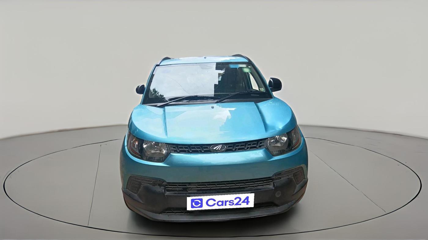 2016 Mahindra Kuv100 K2 6 STR, Petrol, Manual, exterior