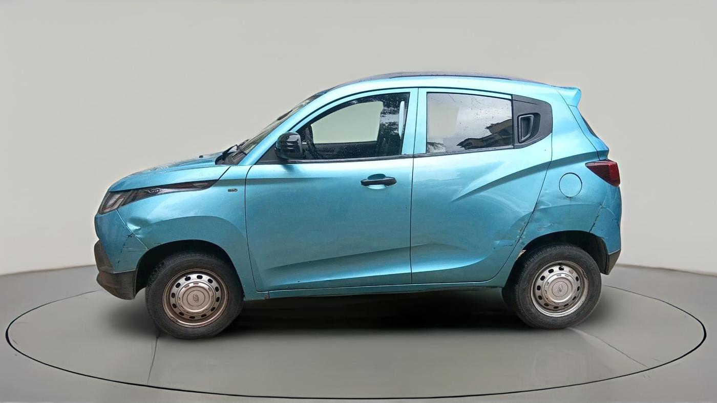 2016 Mahindra Kuv100 K2 6 STR, Petrol, Manual, exterior