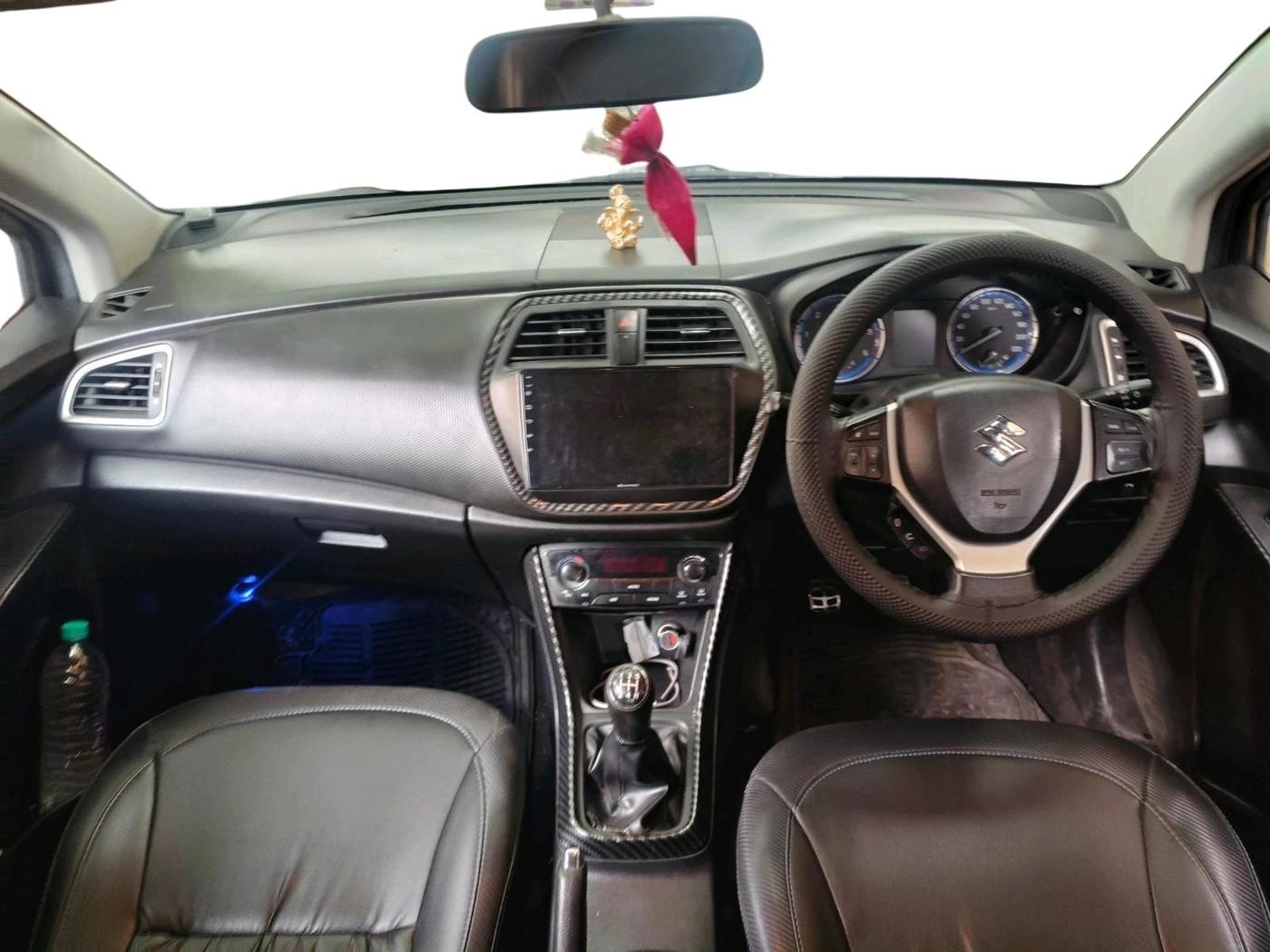 2016 Maruti S Cross ZETA 1.3, Diesel, Manual, 1,04,214 km, interior
